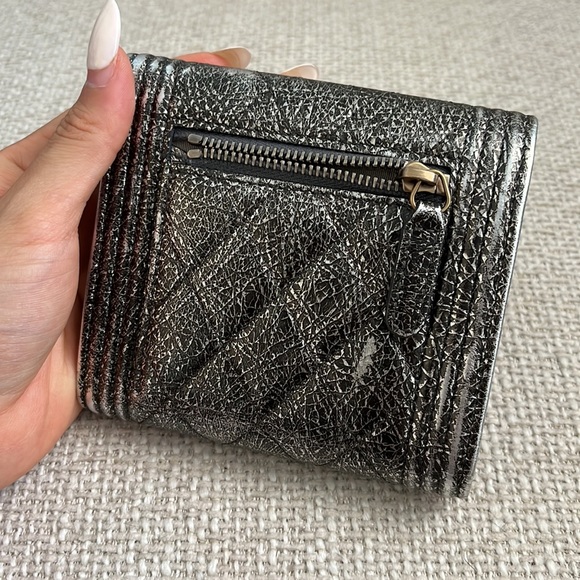 Used 100% Authentic Chanel Le Boy Wallet - Picture 11 of 14